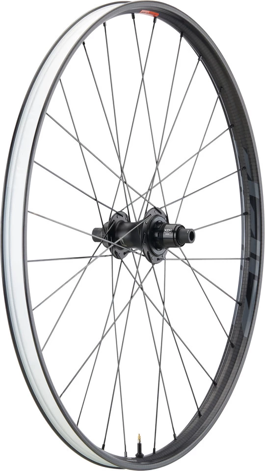 ZIPP 101 XPLR Carbon Tubeless Center Lock Disc 27.5" Wheelset 4 ZIPP 101 XPLR Carbon Tubeless Center Lock Disc 27.5" Wheelset - Image 4