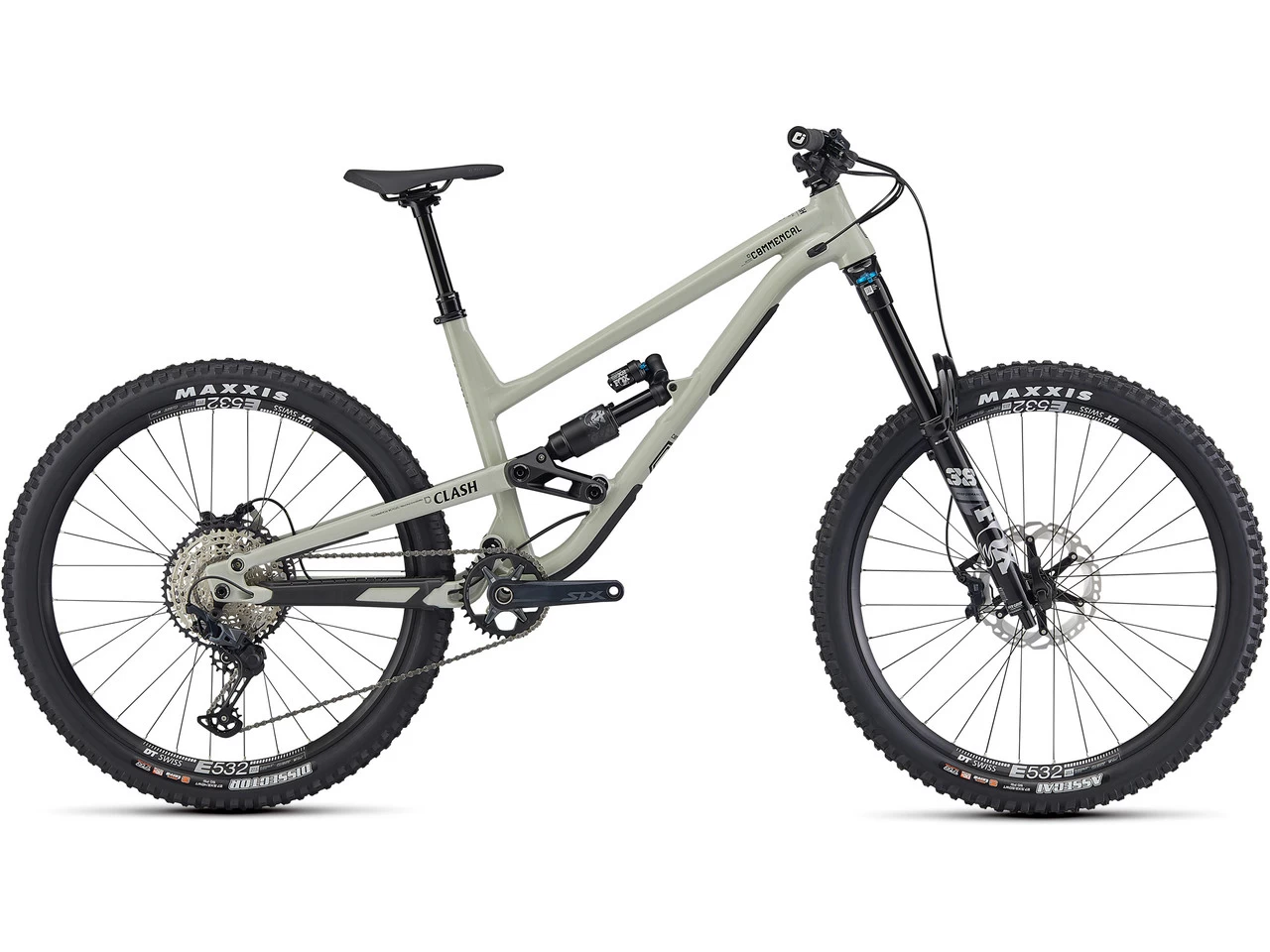 Commencal Clash Essential 27.5" Mountain Bike 5 Commencal Clash Essential 27.5" Mountain Bike - Image 5