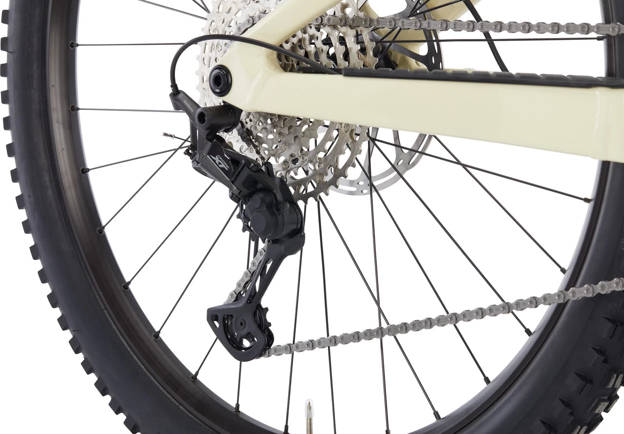 Focus THRON² 6.8 29" E-Mountain Bike 8 Focus THRON² 6.8 29" E-Mountain Bike - Image 8